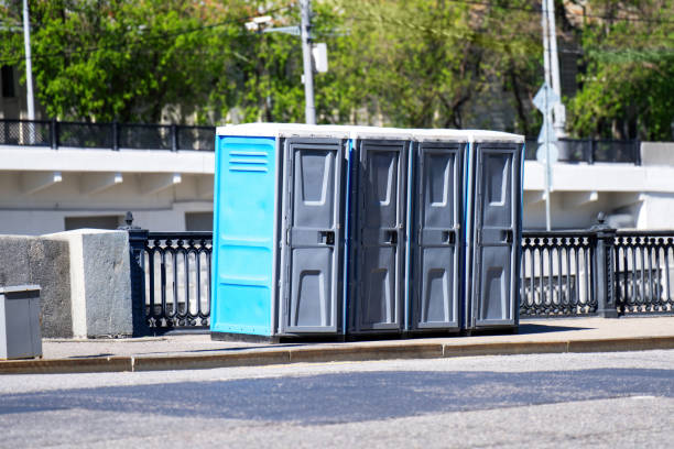 Best Portable restroom trailer rental  in Oxford, NC